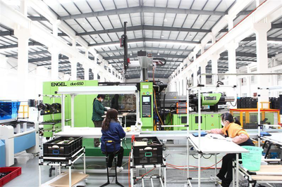 冠东 期待您的加入，共铸汽车配件行业新篇章